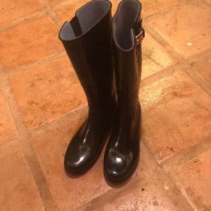 Black rain boots